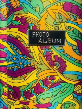 1960s MIJ Psychedelic Floral Satin Cover Photo Album For 3”x 5” photos.